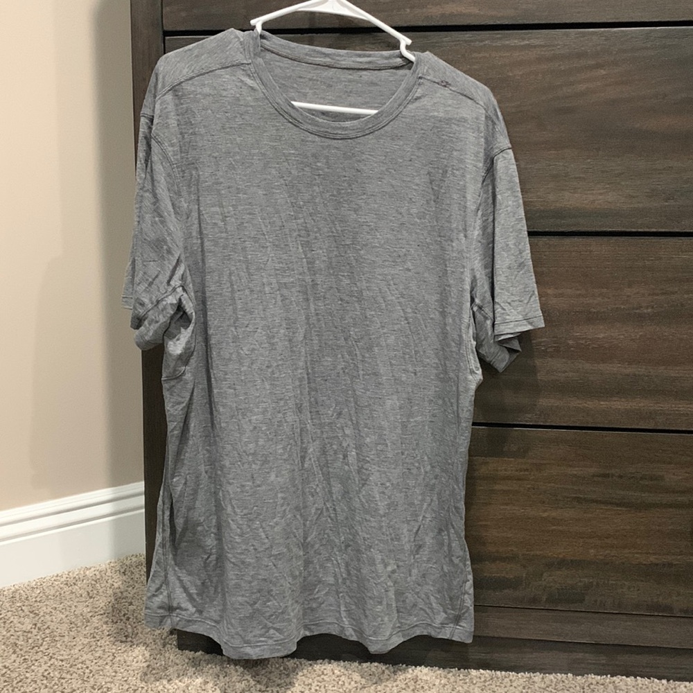 Lululemon Mens Athletic Shirt